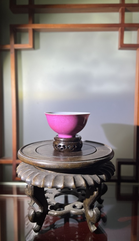 古玩陶瓷【精品·單色釉】胭脂紅釉茶碗2號(hào)杯拍賣，當(dāng)前價(jià)格6800元