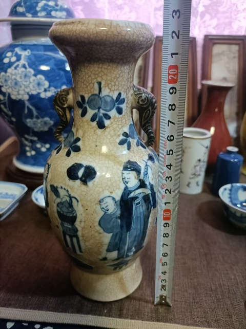 古玩陶瓷晚清哥釉地鐵銹釉青花瓶拍賣，當前價格5888元