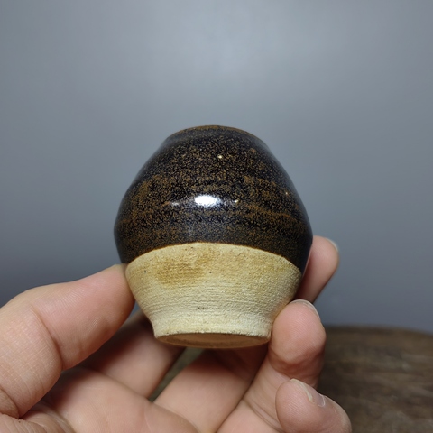 古玩陶瓷清代雞心杯拍賣,當(dāng)前價(jià)格158元