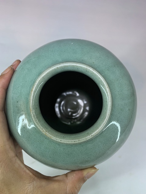 古玩陶瓷清末民初·青釉瓶拍賣,當(dāng)前價格1388元