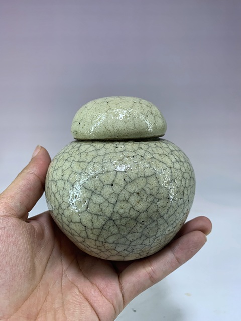 古玩陶瓷清中·哥釉茶葉罐拍賣，當(dāng)前價(jià)格1288元