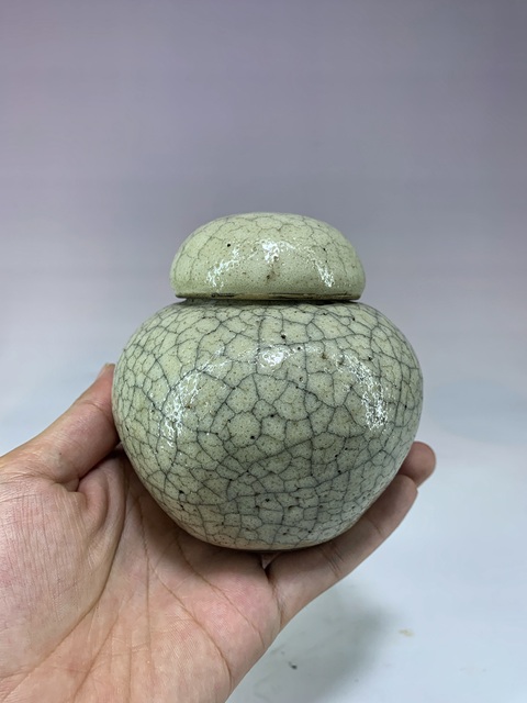 古玩陶瓷清中·哥釉茶葉罐拍賣，當(dāng)前價(jià)格1288元