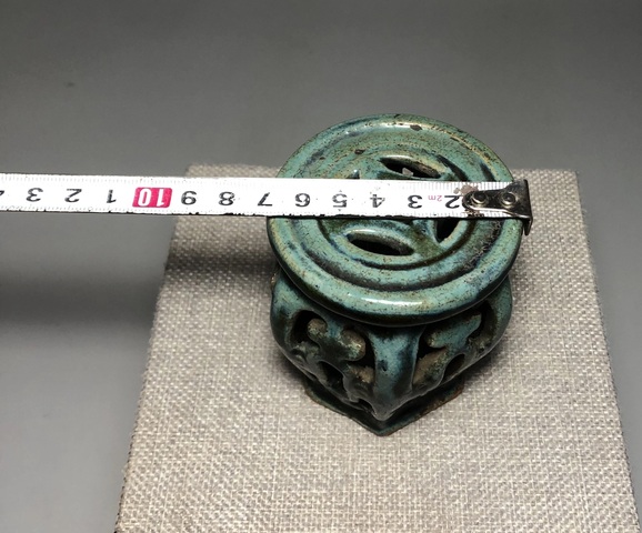 古玩陶瓷清代精品鏤空鈞釉底座拍賣，當(dāng)前價(jià)格1200元