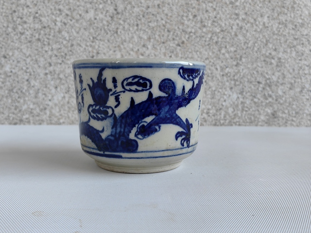 古玩陶瓷青花趕珠龍紋香爐拍賣,當前價格580元