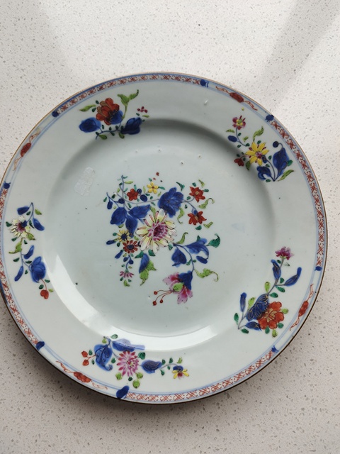 古玩陶瓷青花加粉彩花卉紋盤拍賣,當(dāng)前價格1600元