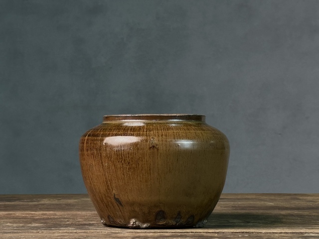 古玩陶瓷清代茶葉罐拍賣(mài)，當(dāng)前價(jià)格588元