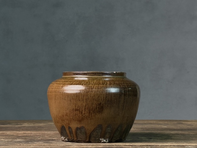 古玩陶瓷清代茶葉罐拍賣(mài)，當(dāng)前價(jià)格588元