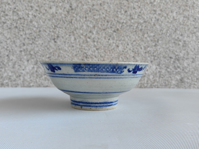 古玩陶瓷青花花卉紋茶碗拍賣,當前價格680元