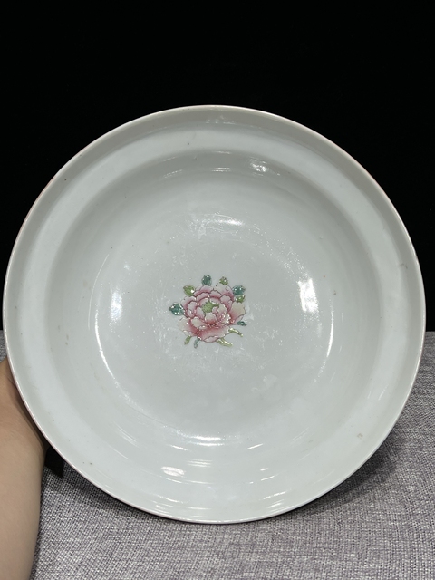 古玩陶瓷粉彩蓋盤拍賣,當(dāng)前價格2500元
