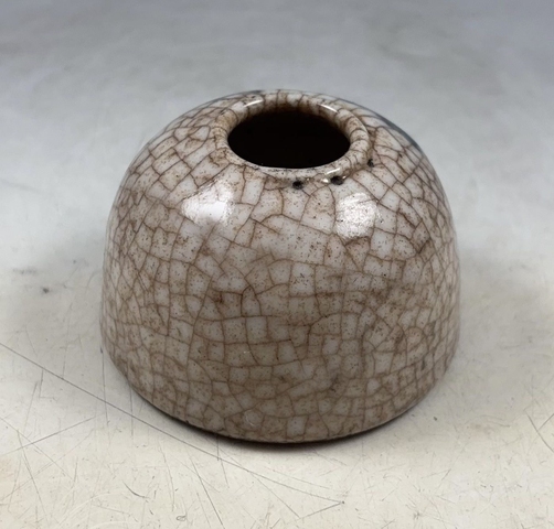 古玩陶瓷【收藏級(jí)精品】哥釉青花花卉紋水盂【文房雅器】【路份高,收藏價(jià)值好】拍賣(mài),當(dāng)前價(jià)格0元
