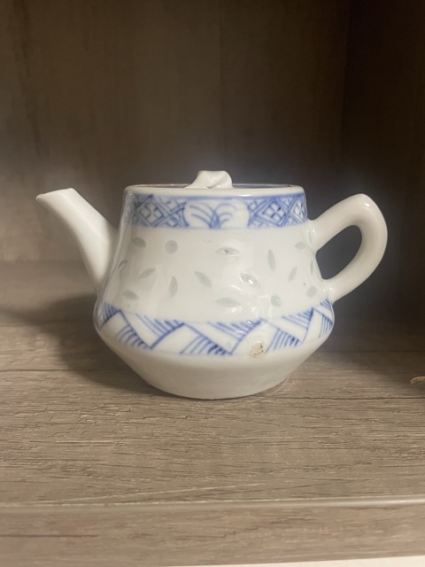 古玩陶瓷玲瓏瓷青花執壺拍賣，當前價格1200元