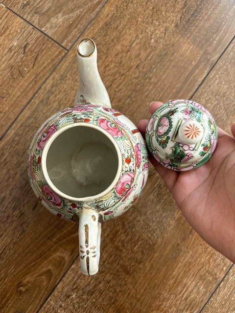 古玩陶瓷廣彩執壺拍賣,當前價格999元