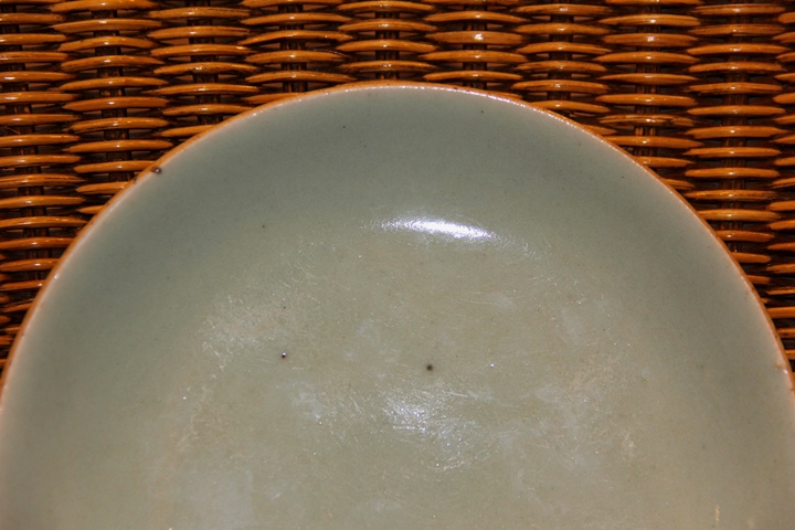 古玩陶瓷清嘉慶?豆青釉盤拍賣，當(dāng)前價格368元