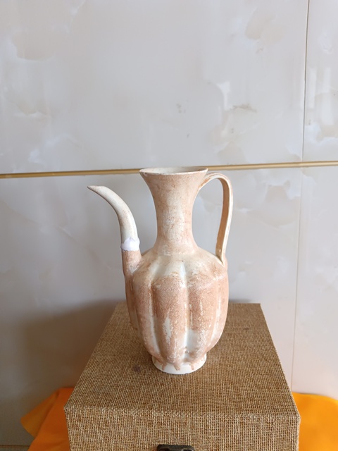 古玩陶瓷館藏級(jí)精品北宋湖田窯青白釉瓜楞執(zhí)壺拍賣，當(dāng)前價(jià)格2980元