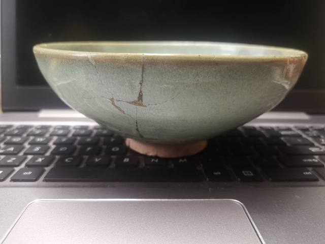 古玩陶瓷精品鈞窯天藍釉紫斑大碗拍賣,當前價格6666元