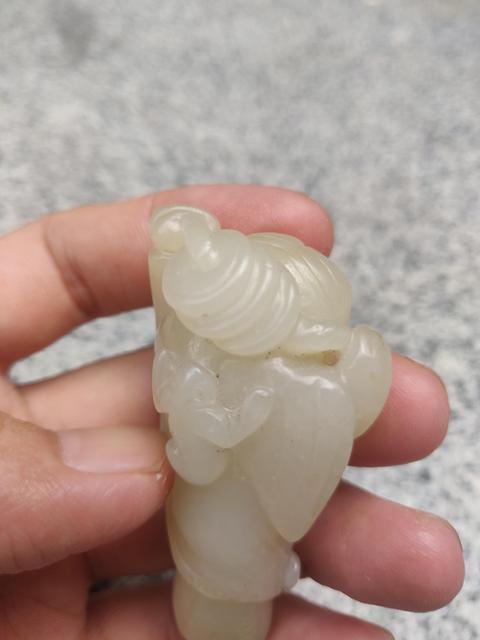 古玩玉器和田玉雕“劉海戲金蟾”拍賣，當(dāng)前價(jià)格288元