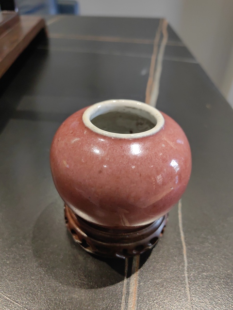 古玩陶瓷清中期霽紅釉水盂拍賣,當前價格8000元
