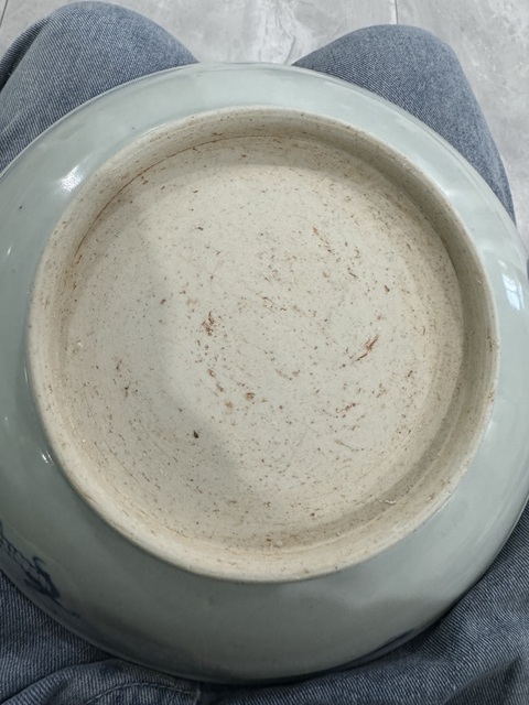 古玩陶瓷清雍乾青花過墻龍盤拍賣,當前價格9999元
