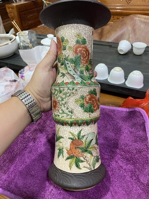 古玩陶瓷哥釉五彩花卉紋花觚拍賣(mài),當(dāng)前價(jià)格2580元