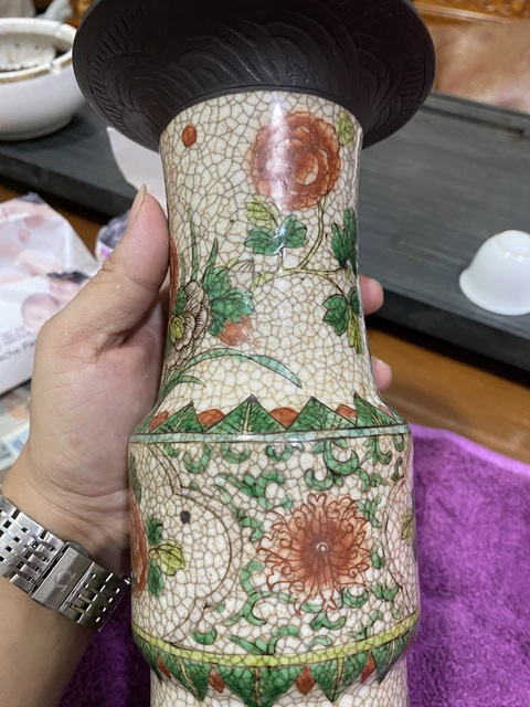 古玩陶瓷哥釉五彩花卉紋花觚拍賣(mài),當(dāng)前價(jià)格2580元