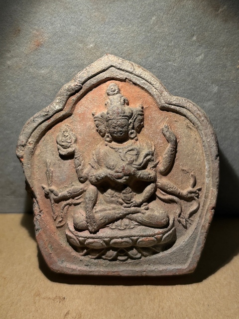 古玩雜項明晚期.??????????? 尊圣佛母擦擦(西藏寺廟制作)拍賣，當前價格800元