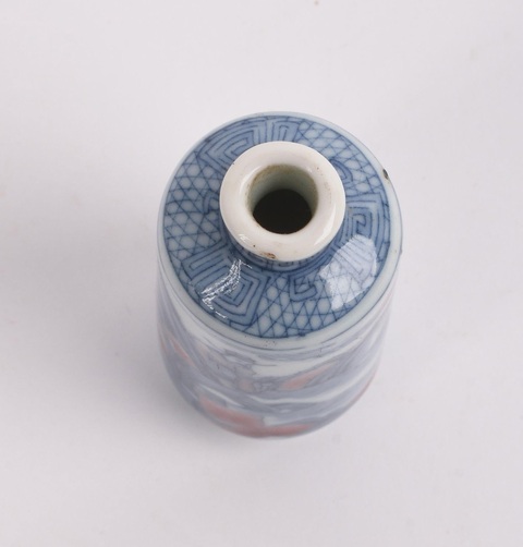 古玩陶瓷清中晚·青花釉里紅人物故事紋鼻煙壺真品鑒賞圖