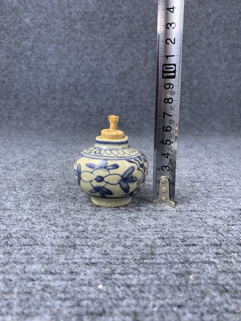 古玩陶瓷青花花卉紋水盂拍賣，當前價格1500元