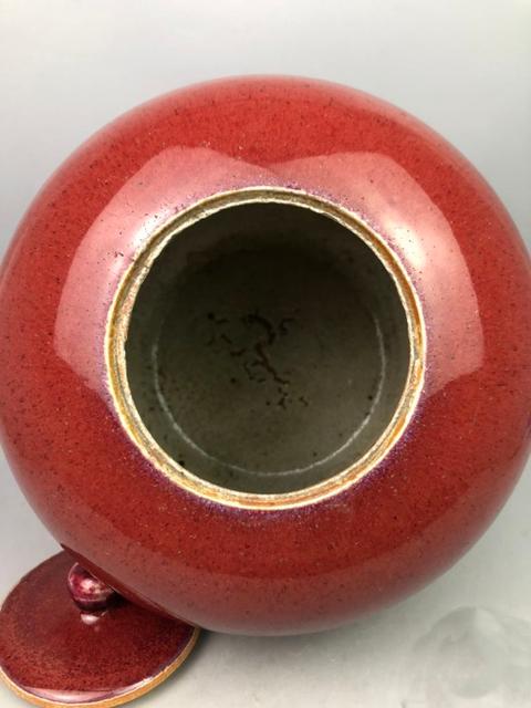 古玩陶瓷紅釉蓋罐拍賣,當(dāng)前價(jià)格14800元