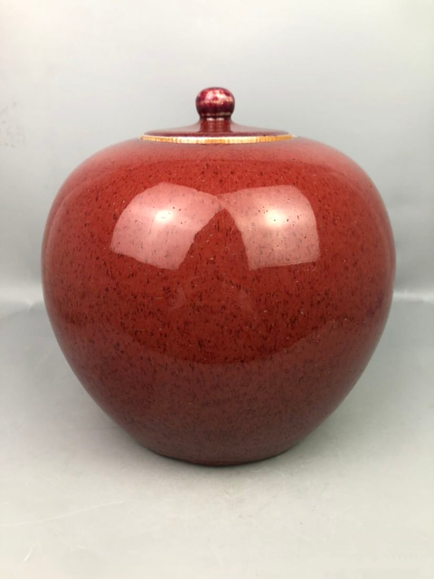 古玩陶瓷紅釉蓋罐拍賣,當(dāng)前價(jià)格14800元