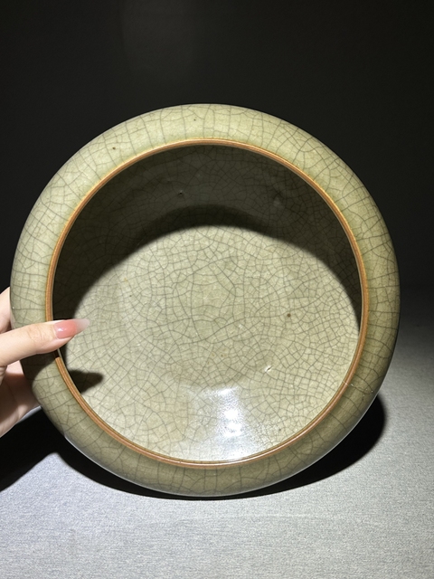 古玩陶瓷哥釉鏜鑼洗拍賣，當(dāng)前價格2500元