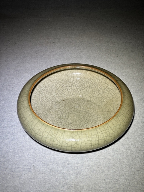 古玩陶瓷哥釉鏜鑼洗拍賣，當(dāng)前價格2500元