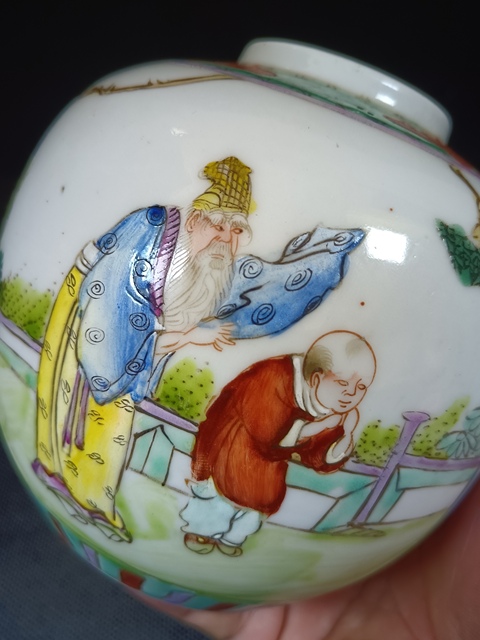 古玩陶瓷(全品)清末民初細路粉彩人物罐拍賣,當前價格2398元