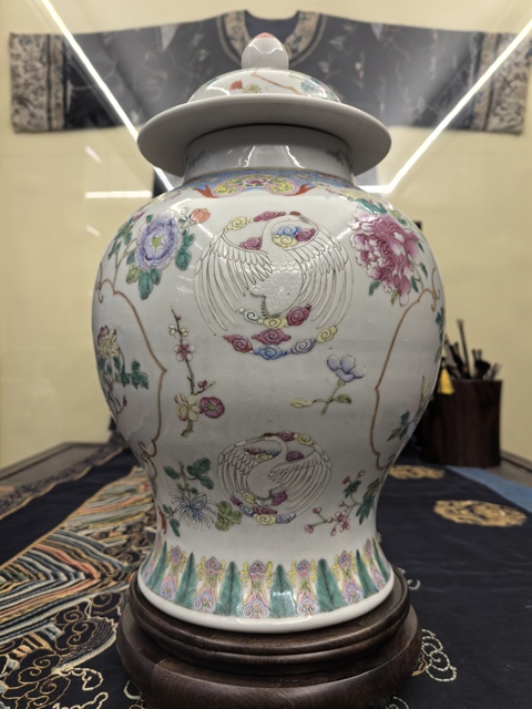 古玩陶瓷粉彩開窗鳳穿牡丹圖將軍罐(一對)拍賣,當前價格38888元