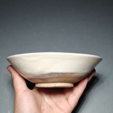 古玩陶瓷磁州窯白釉茶碗拍賣，當前價格0元
