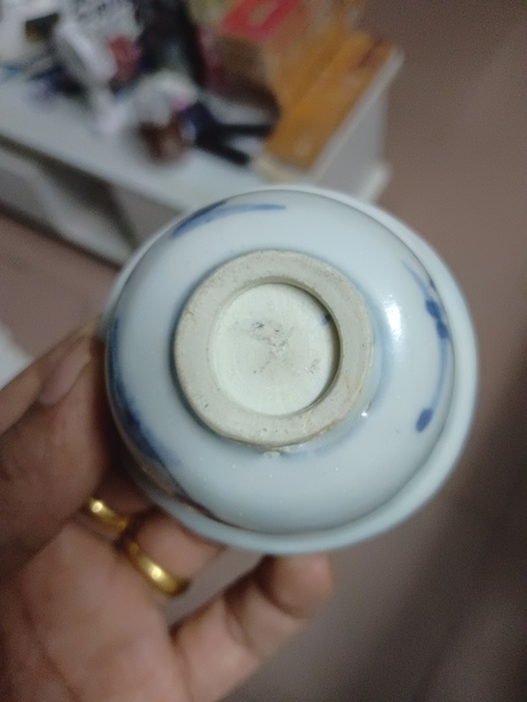 古玩陶瓷明晚·青花花卉紋杯真品鑒賞圖