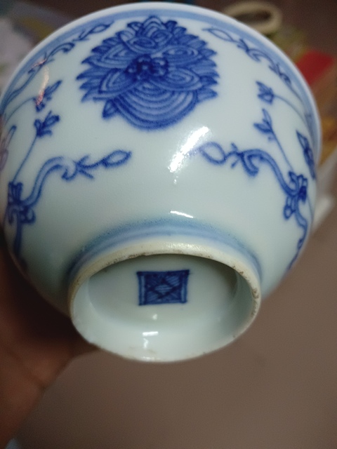 古玩陶瓷乾隆淡描青花茶圓拍賣,當前價格2280元