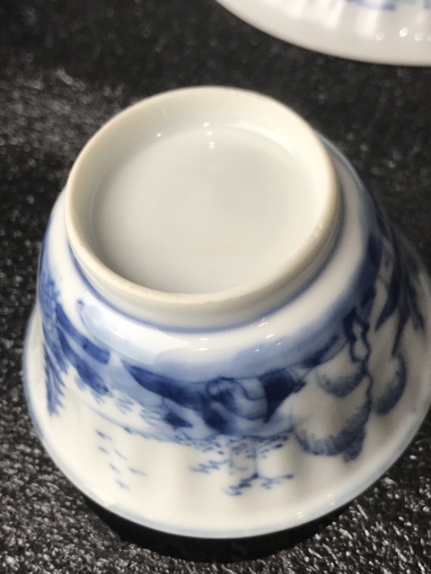 古玩陶瓷(館藏級杯碟)清·康熙·青花山水人物紋杯碟一套拍賣,當(dāng)前價格1962元