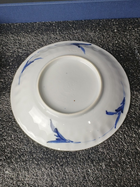古玩陶瓷(館藏級杯碟)清·康熙·青花山水人物紋杯碟一套拍賣,當前價格0元