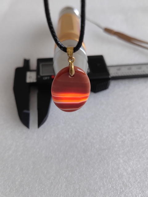 古玩玉器纏絲瑪瑙掛件拍賣，當前價格220元