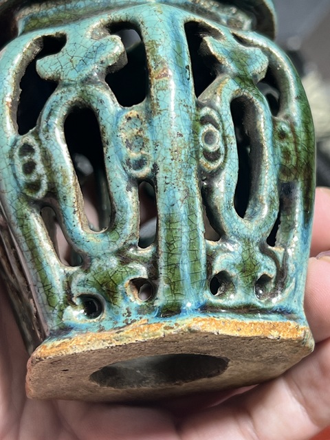 古玩陶瓷清代綠釉鏤空底座拍賣，當前價格880元