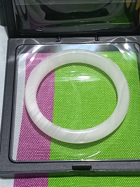 古玩玉器玉鐲子拍賣,當前價格88元