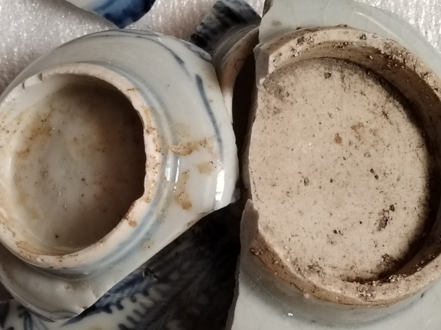 古玩陶瓷明清瓷片一組拍賣,當前價格99元