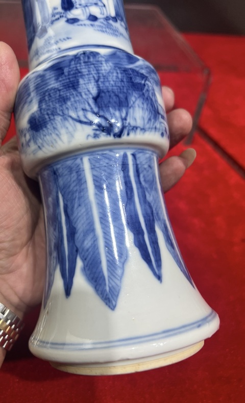 古玩陶瓷青花人物故事紋花觚拍賣，當(dāng)前價格6588元