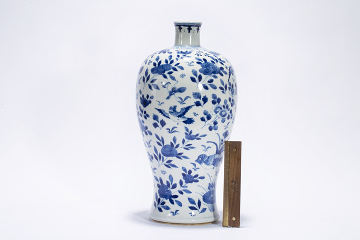 古玩陶瓷清晚·青花花鳥紋梅瓶拍賣,當前價格1588元