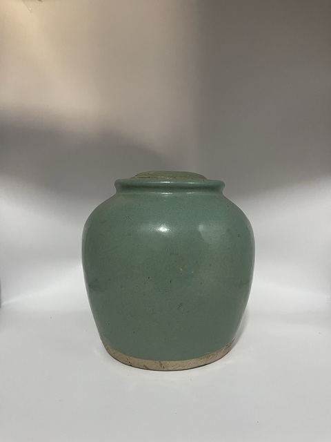 古玩陶瓷清綠釉蓋罐拍賣，當前價格1260元