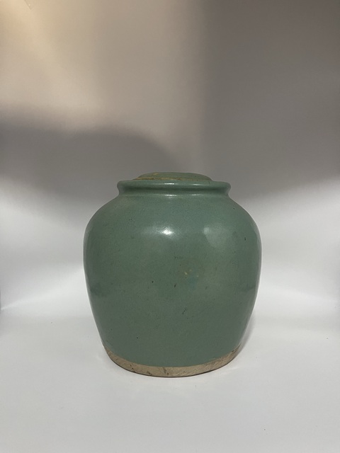 古玩陶瓷清綠釉蓋罐拍賣，當前價格1260元
