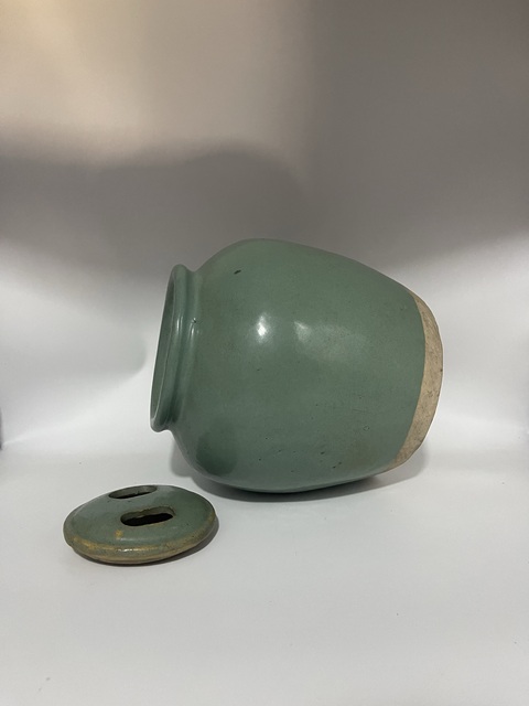 古玩陶瓷清綠釉蓋罐拍賣，當前價格1260元