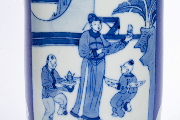 古玩陶瓷清晚·灑藍釉開窗花鳥人物圖棒槌瓶（康熙官窯款）拍賣，當前價格13000元