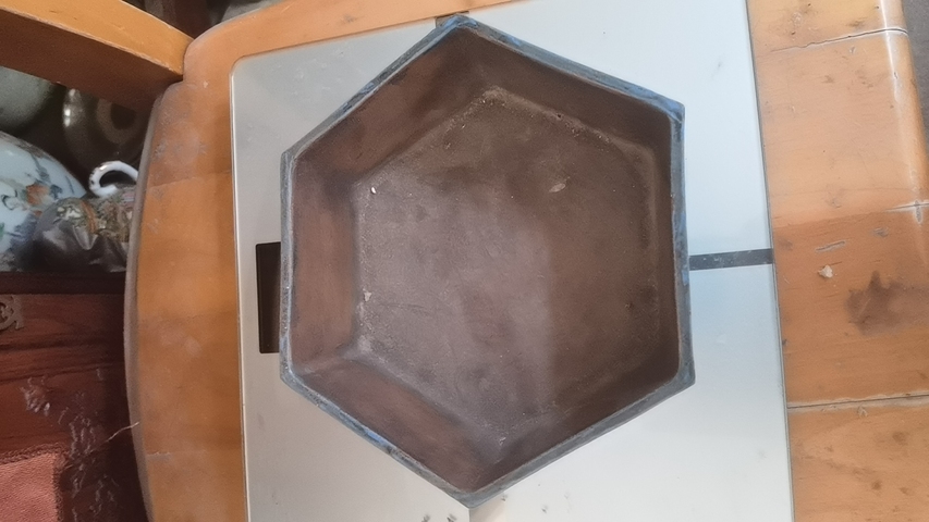 古玩陶瓷六棱紫砂粉彩花卉紋水洗拍賣,當前價格3600元