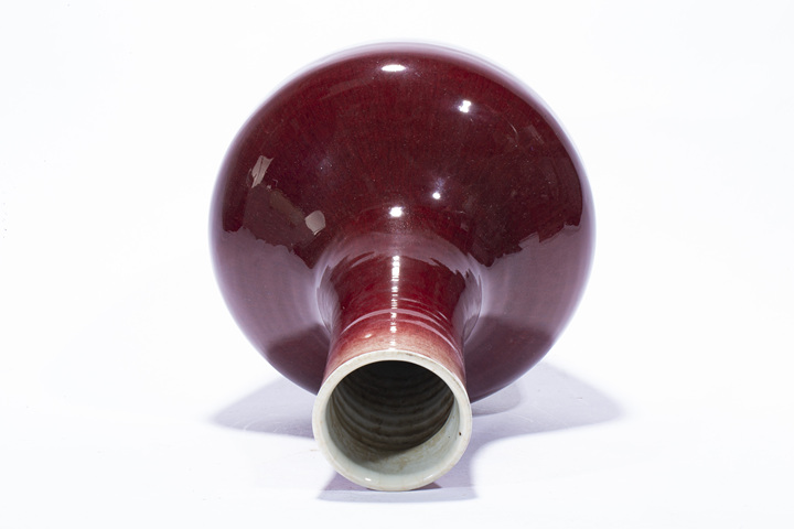 古玩陶瓷清中晚·郎窯紅釉天球瓶真品鑒賞圖